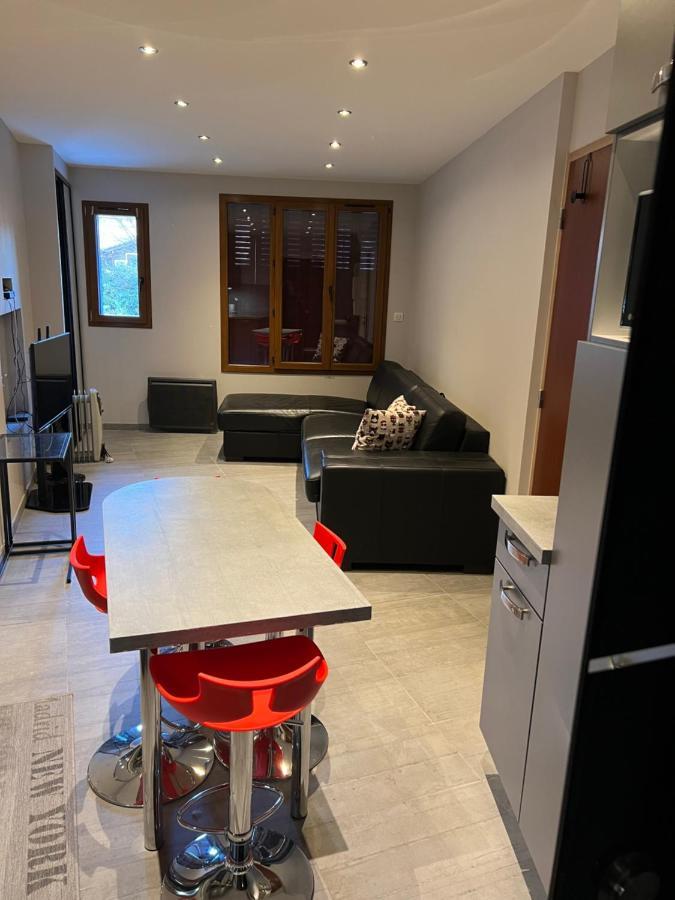 Mandana Apartman Évian-les-Bains Kültér fotó